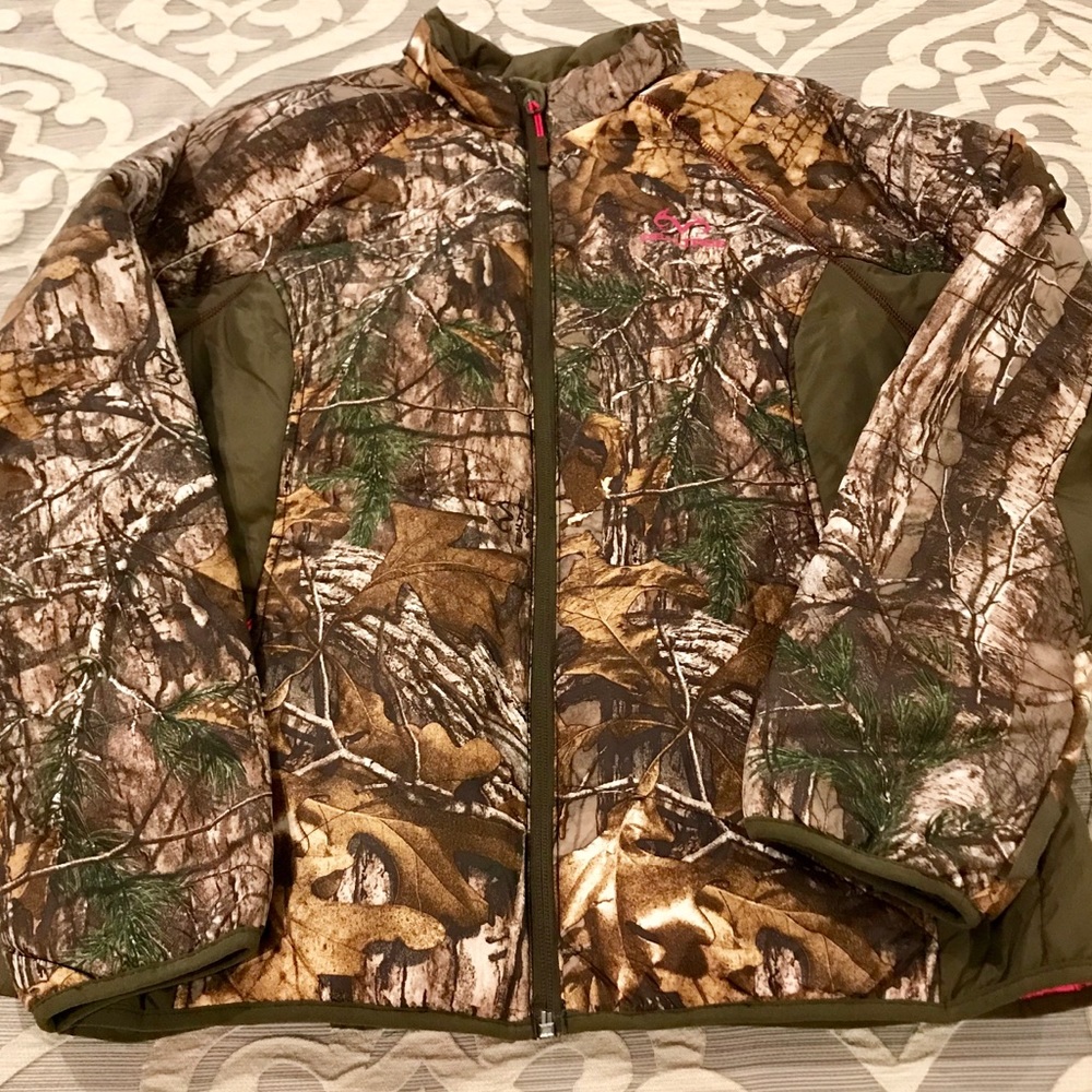 Ladies REALTREE Camo Jacket with Pink Lining